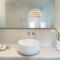 Airth Santorini Suites - Фиростефани