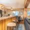 Cozy Condo at Summit