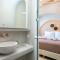 Airth Santorini Suites - Фиростефани