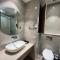 Hotel RRV with Free Parking