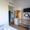 Toni Retzo Rooms