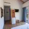 Toni Retzo Rooms