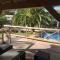 LA MAISON DE LA DUNE - Chambres Climatisées - Jacuzzi 1ère séance offerte - Piscine chauffée avec Abri Amovible - Plage située à 200m, accès direct par le bois