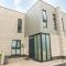 9 Breakwater Way