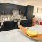 9 Breakwater Way