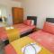 9 Breakwater Way