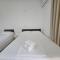 Black Pearl Hotel
