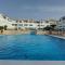 Immaculate 1-Bed Apartment in Arona E308