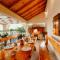 Villa Gode -secluded house with heated pool near the beach