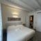 Antico Mondo Rooms & Suites