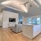 Cape Cod Cottage with Fire Pit - Walk to Beach! - بروستر