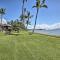 Molokai Island Loft Lanai, Pool and Walk to Beach! - Kaunakakai