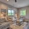 Grill and Fire Pit Blue Cabin Ozarks Getaway! - 卡姆登顿