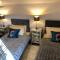 Ten Streets Bed & Breakfast