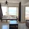Beachfront Bliss Experience panoramic Seaview Families only - 艾因苏赫纳