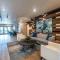 Soka Suites Dallas - Las Colinas
