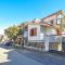 3 Bedroom Gorgeous Home In Reggio Calabria