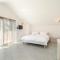 Stunning Home In Sumartin