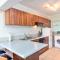 Mouille Point Mountain View 2 Bedroom