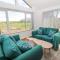 24 Hauxley Links