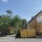 The Loft Apartment- "Den Gule Svane" Guest House - near Rønne & Beach