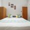 Hotel O Home Gautam Homestay