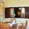 Portico Cozy Home