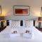 The Bell Inn Hotel