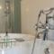 Steading Cottage - 50m from the beach