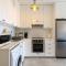Seawaves 1- Bedroom Apartment near Meneou Beach
