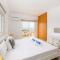Sirens Beach House