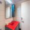 An Impressive 2 bdr Apt in Glyfada