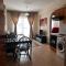 Makenzy Apartment
