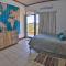 Presidential Suites 4 - Spacious condo in the heart of Flamingo, sleeps 6