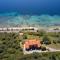 Beachfront villa with huge garden, 3br, Halkidiki