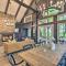Cashiers Getaway with Decks and Golf Course Views - 凯什尔斯