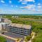 Island Beach & Racquet Club H115