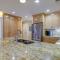 402 Sea Cloisters 2 BR Oceanfront - 希尔顿黑德岛
