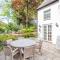 3 Rose Cottages