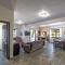 Dim Art Traditional Villa - with private pool - Áno Tripódhon