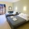 Adonis Hotel