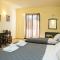 Adonis Hotel