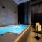 VELVET rooms & more