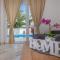 Holiday home Dusak with swimming pool and jacuzzi
