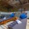 Holiday home Dusak with swimming pool and jacuzzi