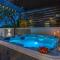 Holiday home Dusak with swimming pool and jacuzzi