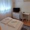 Villa Monera Apartments & Rooms & Free Garage