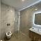 Zeus Throne Suites