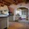 Villa Calcina, Beautiful Tuscan Farmhouse