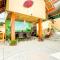 White Shamrock Beach Hotel